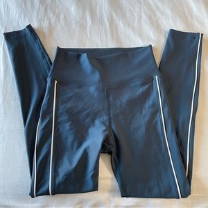 Peloton Show Up Tuxedo Legging